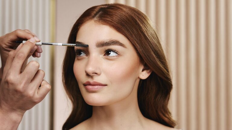 Microblading vs. Powder Brows: Which Permanent Brow Technique Is Right for You?